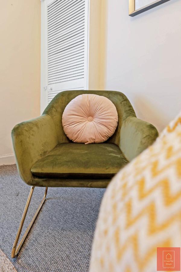 Cheerful Stays: Spacious Flat In Vibrant Leith Appartement